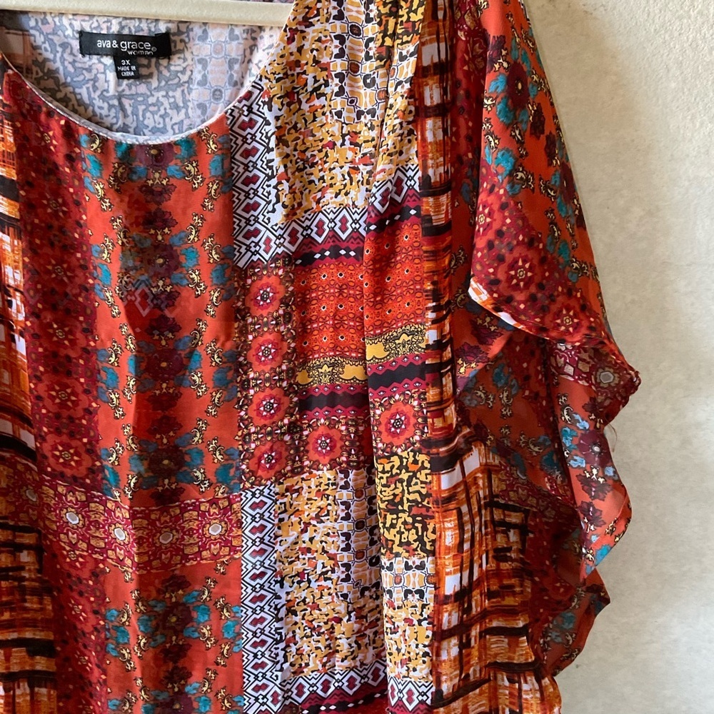 Ava & Grace top. Short sleeve. Size 3X - Picture 2 of 10